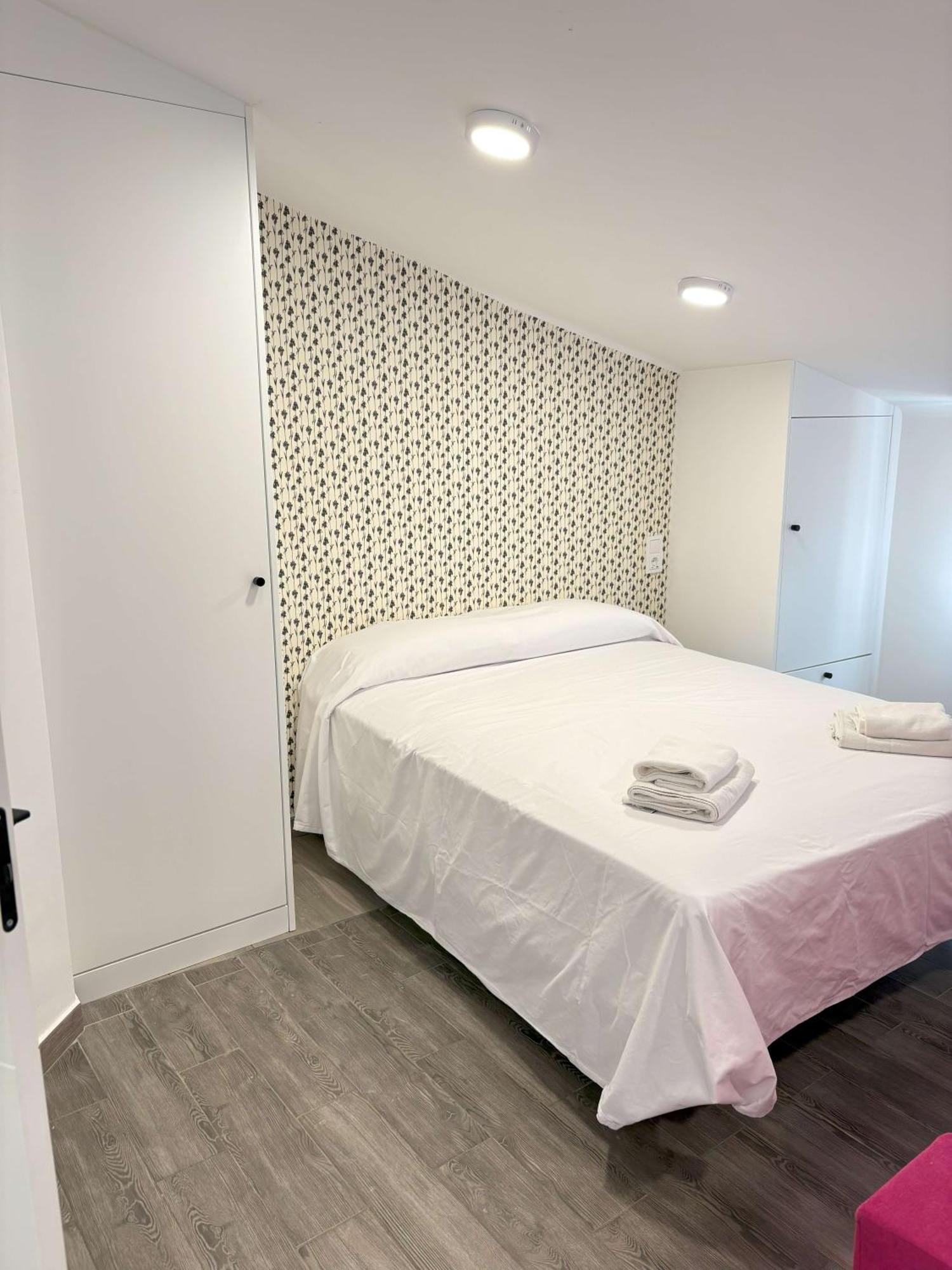 Apartamentos Carmela Benidorm Exterior foto